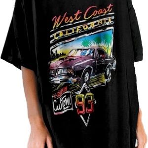 Women’s oversized tshirt